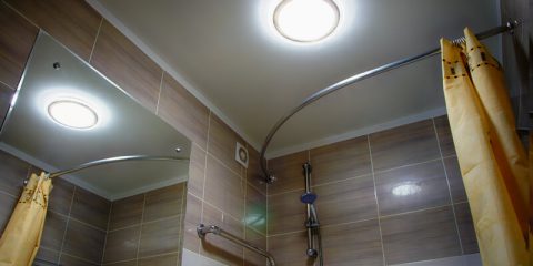 badkamer plafond schilderen