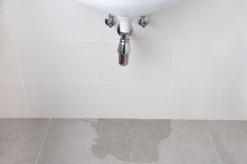 lek in de badkamer