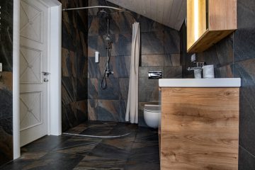 donkere badkamer