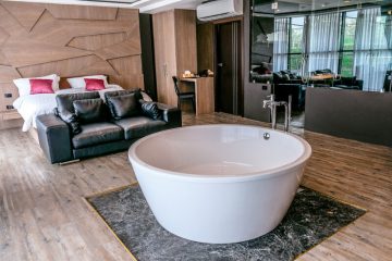 Is er een verschil tussen een jacuzzi, een bubbelbad en een spa