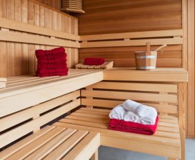sauna in badkamer